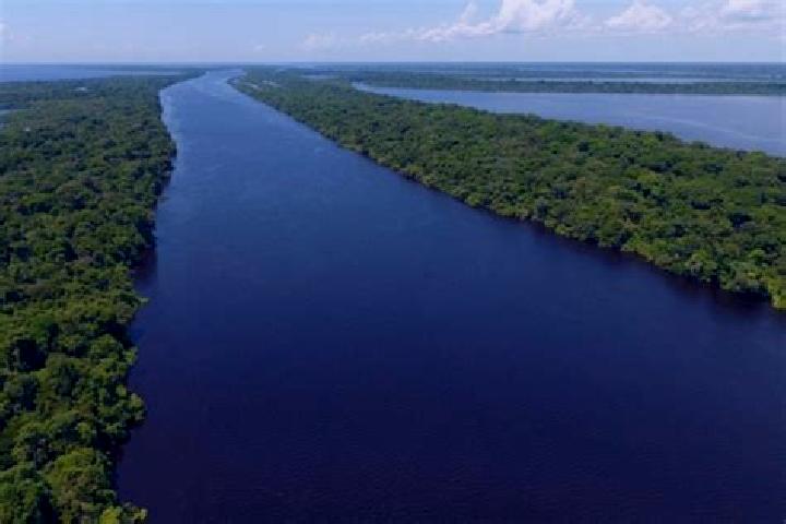 Iris, 28 — Escort in Aparecida do Rio Negro, Brazil