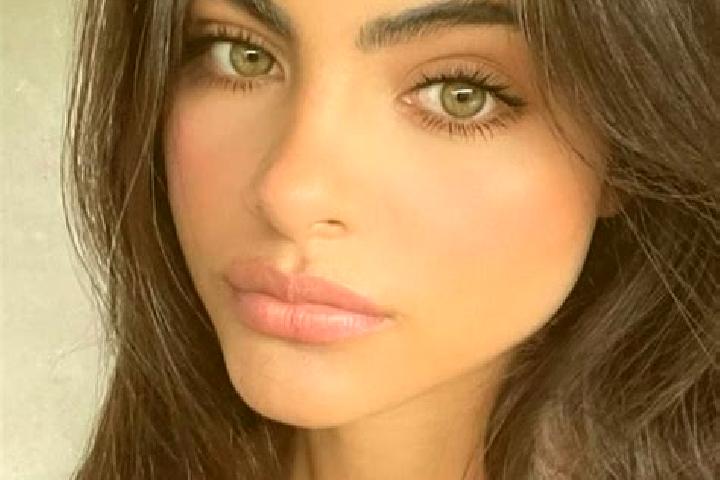 Iris, 29, a black hazel-eyed middle eastern companion based in Calang. Offering Striptease, 69, Massage. Available for incall and outcall, overnight bookings...
