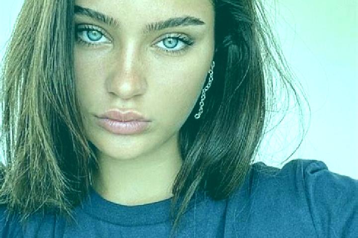 Iris, 29, a brunette blue-eyed mixed companion based in Pavoloch. Offering Tantra, BDSM, Deep French Kissing, Fetish, Travel Companion. Available for incall ...