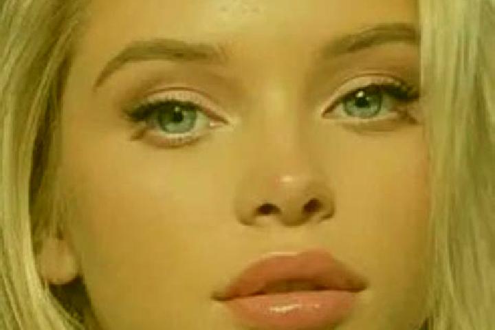 Iris, 29, a dark blonde blue-eyed middle eastern companion based in Waverley. Offering Deep French Kissing, Duos, Erotic Massage, Travel Companion, Tantra. A...