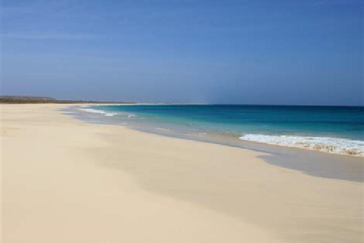 Iris, 29 — Escort in Pedra Barro, Cape Verde
