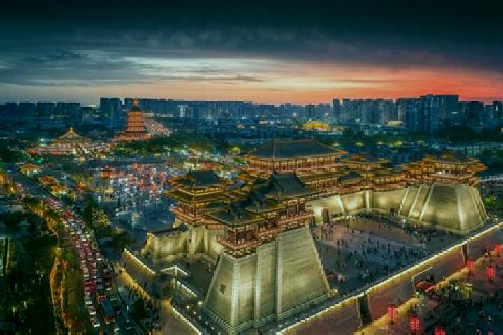 Iris, 30 — Escort in Maqiao, China