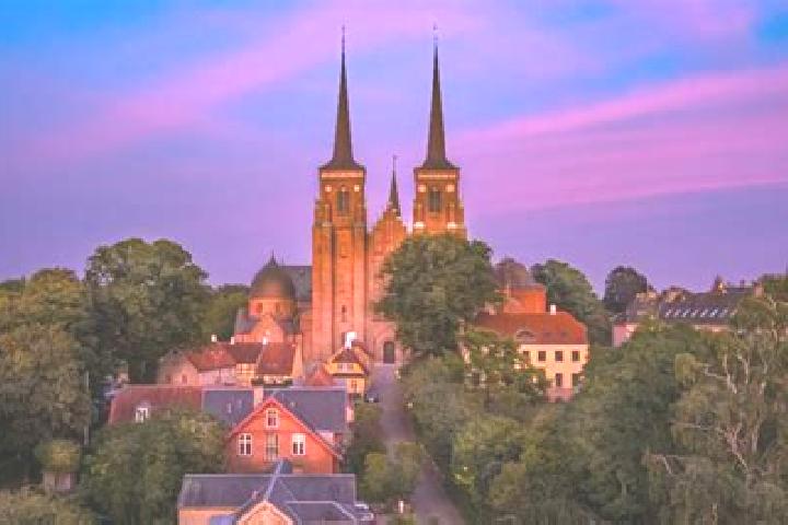 Iris, 30 — Escort in Roskilde, Denmark