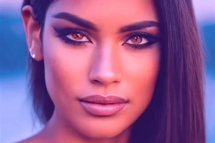 Iris, 32, a black dark-eyed latina companion based in Playter Estates-Danforth. Offering OWO, Domination, Deep French Kissing. Available for incall and outca...