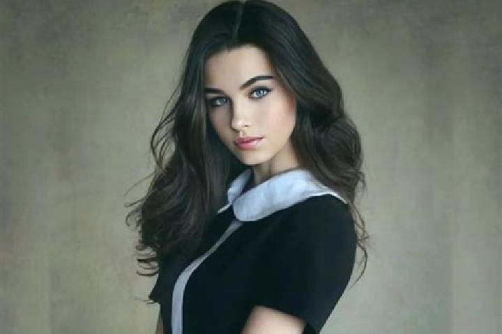 Iris, 32, a brunette amber-eyed slavic companion based in Maqu. Offering Domination, GFE, Travel Companion, Striptease. Available for incall and outcall, ove...