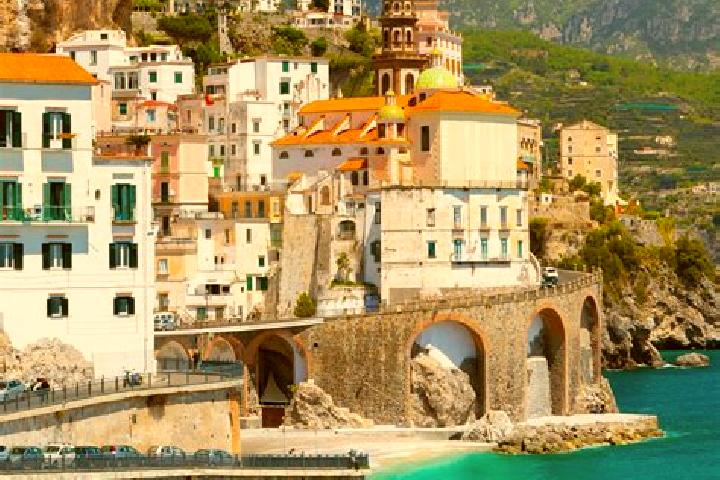 Iris, 32 — Escort in Grotteria, Italy