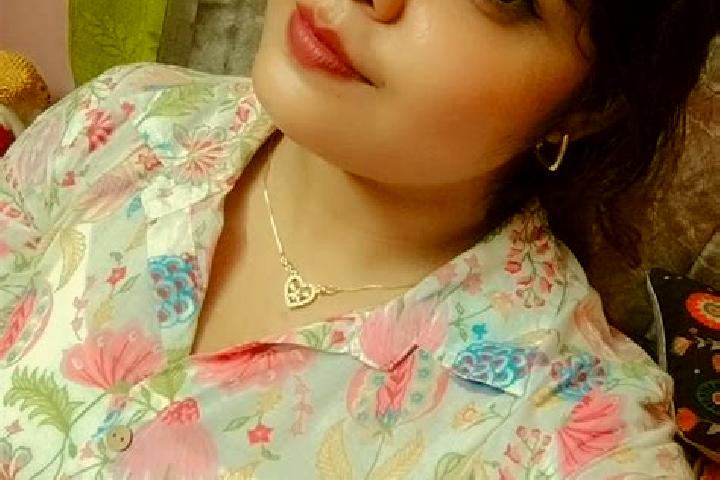 Iris, 32 — Escort in Maheshtala, India