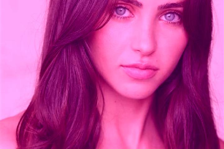 Iris, 33, a chestnut brown-eyed latina companion based in Karakesli. Offering Dinner Date, Travel Companion, OWO. Available for incall and outcall, day and e...