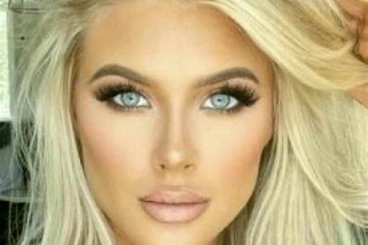 Iris, 34, a platinum blonde blue-eyed indian companion based in Piedra del Tambor. Offering Erotic Massage, Girlfriend Experience, Party Girl, Striptease. Av...