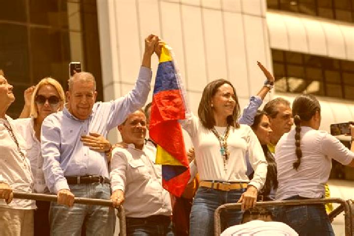 Iris, 34 — Escort in La Mula, Venezuela