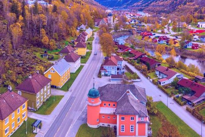 Iris, 34 — Escort in Rjukan, Norway
