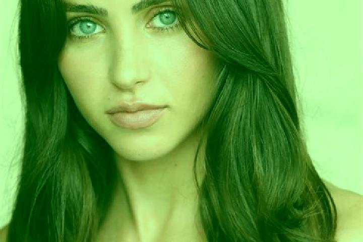 Iris, 35, a brunette brown-eyed ebony companion based in Velizy-Villacoublay. Offering Girlfriend Experience, Duos, Striptease, Massage. Available for incall...