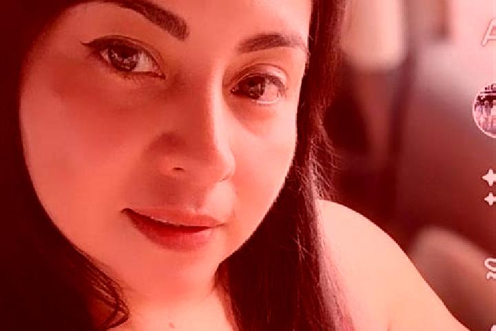 Iris, 35 — Escort in Araceli, Philippines