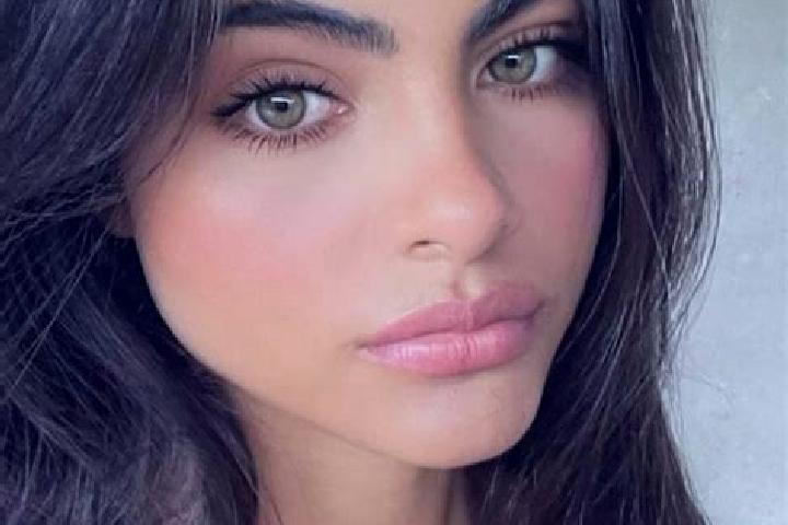 Iris, 36, a brunette dark-eyed mediterranean companion based in Kokshetau. Offering A-Level, Striptease. Available for incall and outcall, day and evening da...