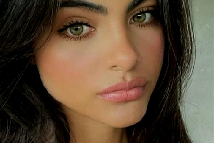 Iris, 36, a red dark-eyed caucasian companion based in Fubei. Offering CIM, Girlfriend Experience, 69. Available for incall and outcall, overnight bookings a...