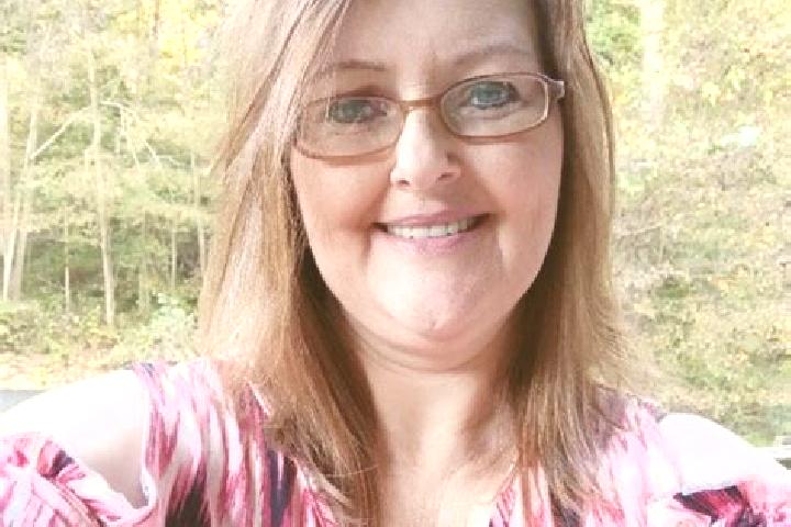 Iris, 36 — Escort in Clarksburg, United States