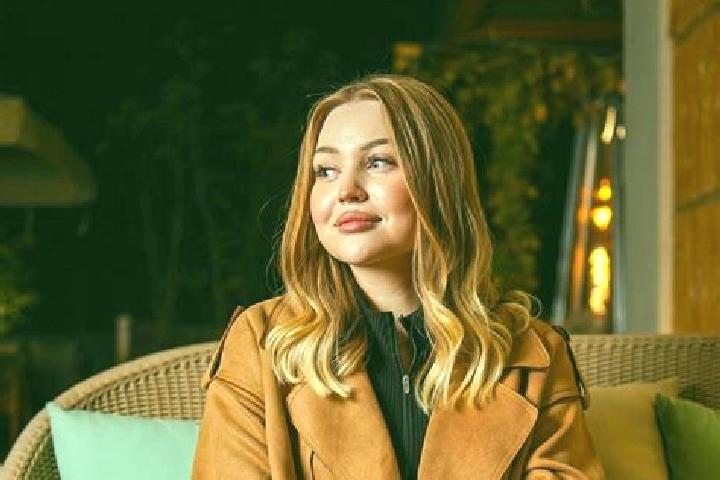 Iris, 36 — Escort in Darasun, Russia
