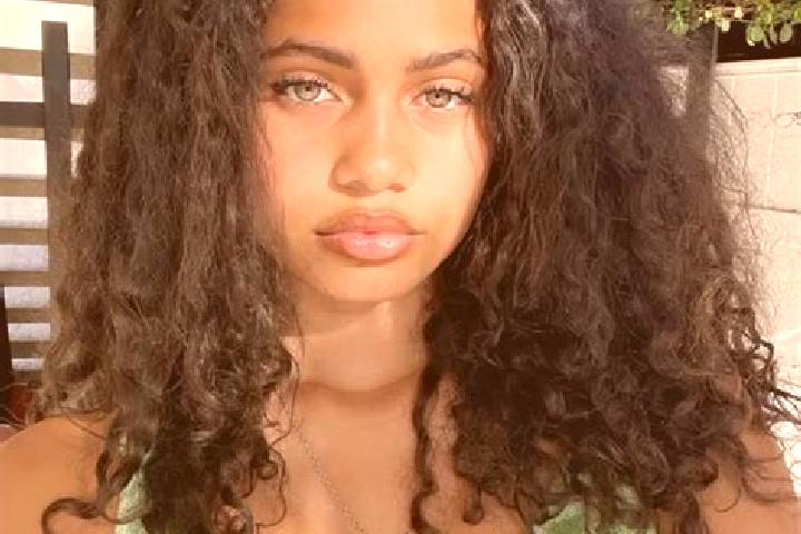 Iris, 37, a black green-eyed mixed companion based in Devasora. Offering CIM, 69, Fetish. Available for incall and outcall, overnight bookings available.
