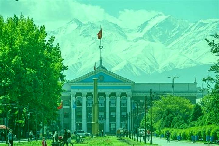 Iris, 37 — Escort in Kara-Debe, Kyrgyzstan