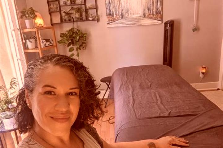 Iris, 38, a brunette grey-eyed caribbean companion based in Pelahatchie. Offering OWO, Tantra, Massage, GFE, 69. Available for incall and outcall, overnight ...