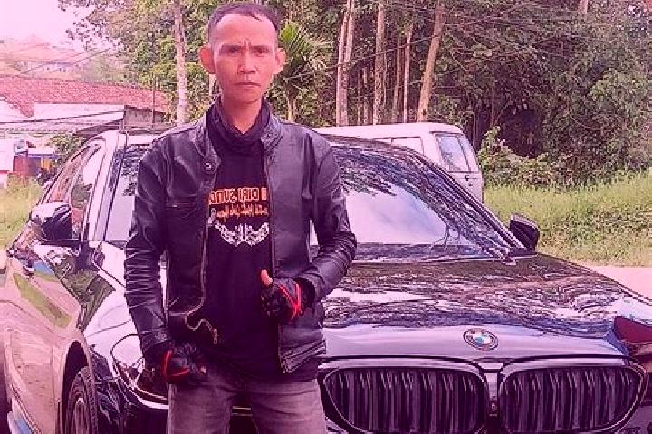 Iris, 38 — Escort in Cihamerang, Indonesia