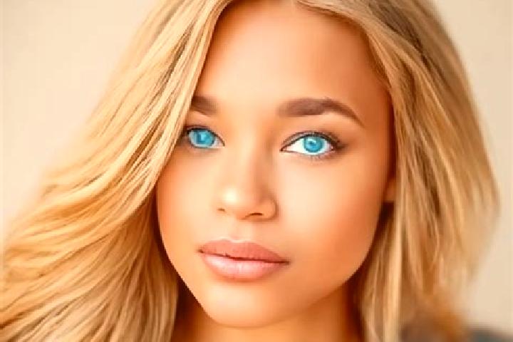 Iris, 39, a dark blonde blue-eyed latina companion based in Novobudova. Offering Fetish, Domination, Massage, Deep French Kissing, Roleplay. Available for in...
