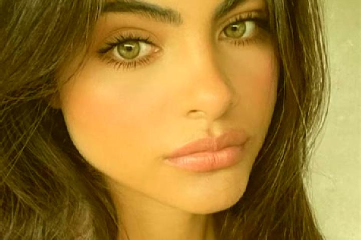 Isabella, 20, a brunette dark-eyed indian companion based in Jingpeng. Offering GFE, Travel Companion. Available for incall and outcall, overnight bookings a...