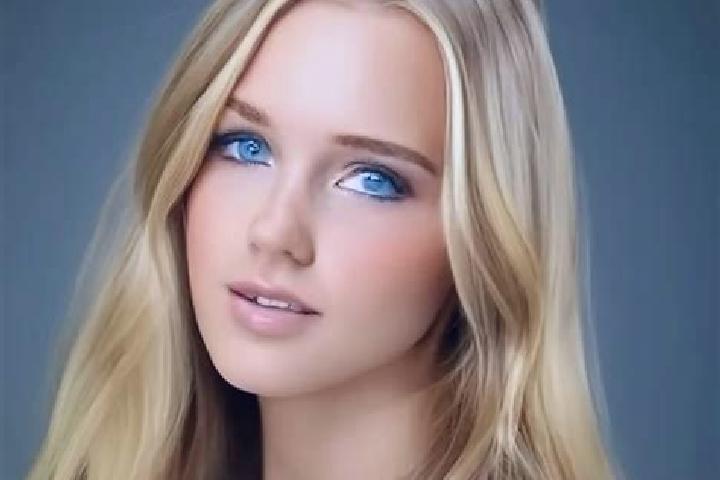 Isabella, 20, a chestnut blue-eyed slavic companion based in Batusangkar. Offering Duos, Fetish, Dinner Date, OWO. Available for incall and outcall, overnigh...