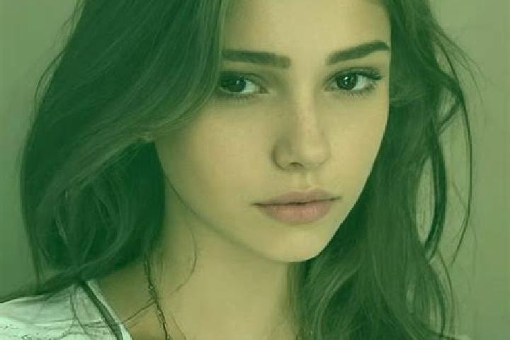 Isabella, 20, a chestnut blue-eyed slavic companion based in Goderich. Offering BDSM, Couples, Duos, Party Girl. Available for incall and outcall, overnight ...