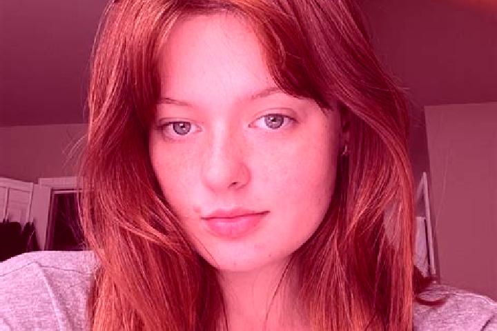 Isabella, 21, a auburn amber-eyed caucasian companion based in Thal. Offering Striptease, CIM, Dinner Date. Available for incall and outcall, day and evening...