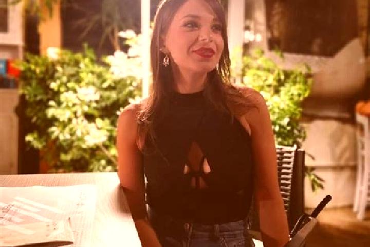 Isabella, 21 — Escort in San Cosmo Albanese, Italy