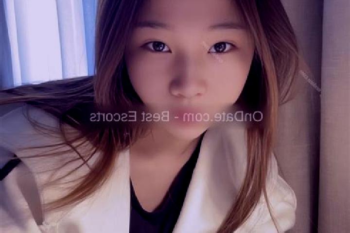 Isabella, 22 — Escort in St. Paul, Canada