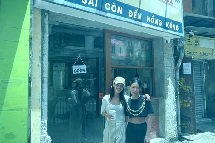 Isabella, 22 — Escort in Trung Phung, Vietnam