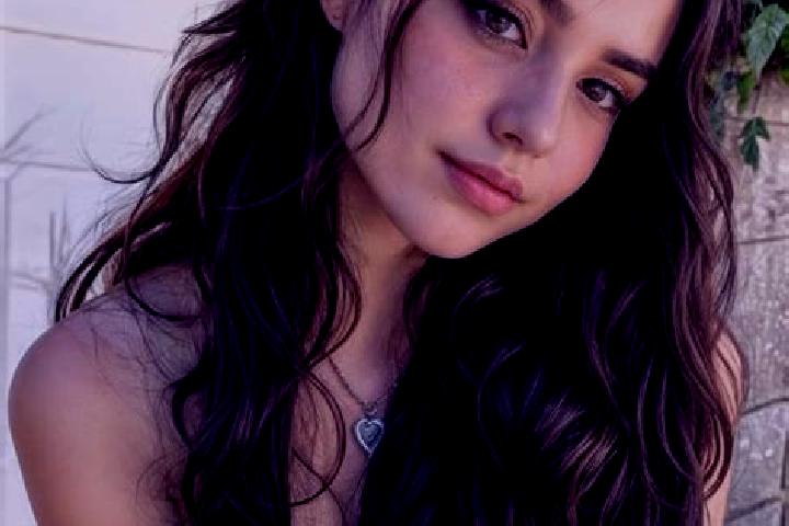 Isabella, 23, a auburn hazel-eyed slavic companion based in San German. Offering Deep French Kissing, Fetish, A-Level. Available for incall and outcall, day ...