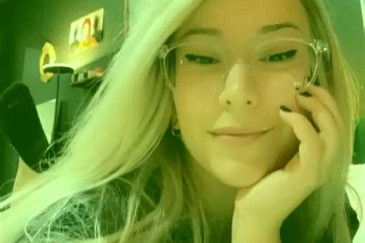 Isabella, 23, a blonde grey-eyed caucasian companion based in Pontyclun. Offering Roleplay, Massage, Duos, Party Girl. Available for incall and outcall, over...