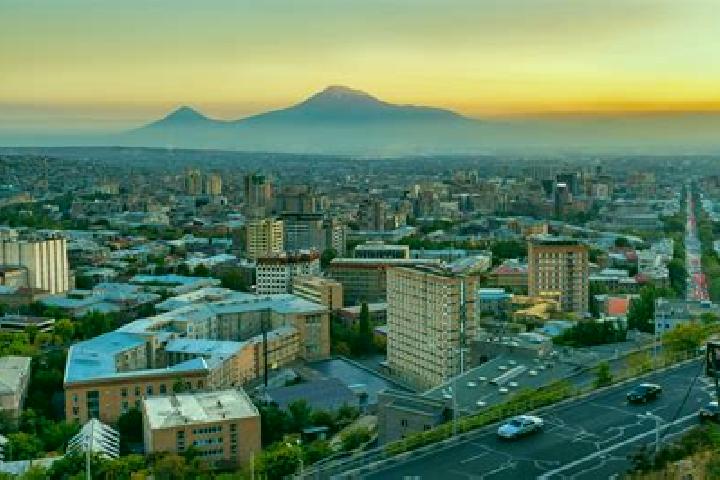 Isabella, 23 — Escort in Aygevan, Armenia