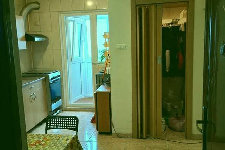 Isabella, 23 — Escort in Melinesti, Romania