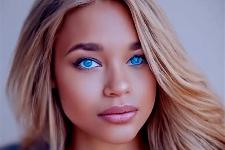 Isabella, 24, a platinum blonde blue-eyed latina companion based in La Vecchia. Offering Domination, Roleplay, Fetish. Available for incall and outcall, day ...