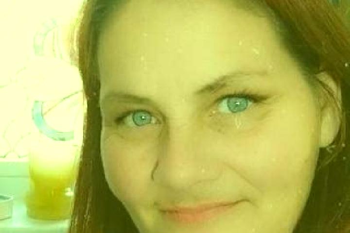 Isabella, 24, a red grey-eyed mixed companion based in Illkirch-Graffenstaden. Offering Couples, Striptease, Overnight, Massage, Domination. Available for in...