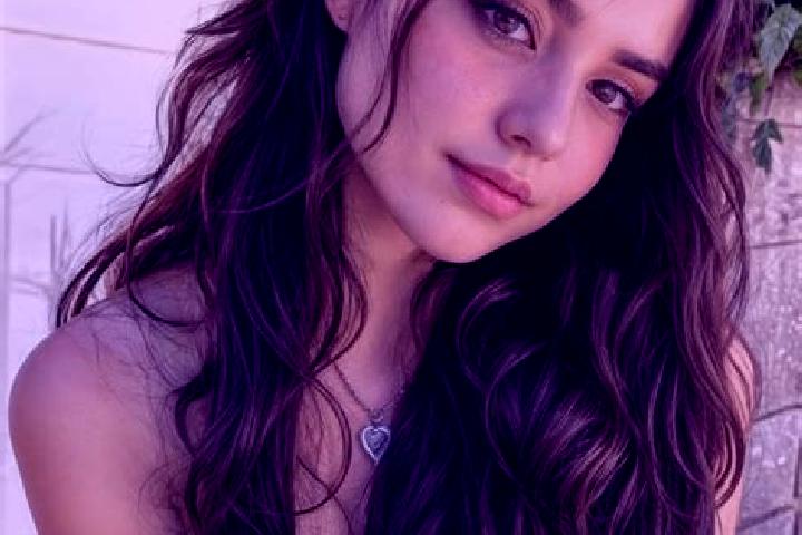 Isabella, 24, a red hazel-eyed middle eastern companion based in Wizajny. Offering Travel Companion, 69, Party Girl, Prostate Massage, Duos. Available for in...