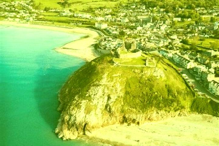 Isabella, 24 — Escort in Criccieth, United Kingdom