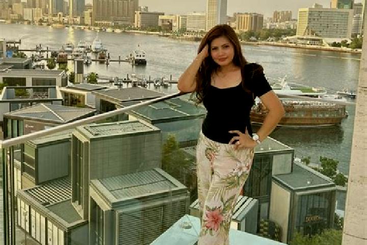 Isabella, 24 — Escort in Zagh Marz, Iran