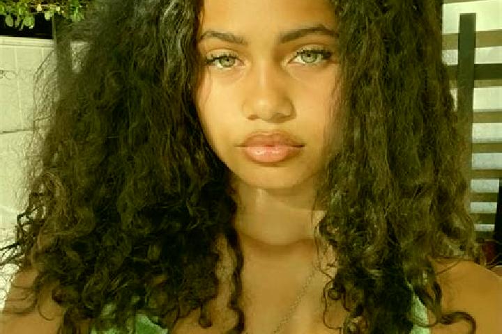 Isabella, 25, a black green-eyed mixed companion based in Longmentan. Offering Deep French Kissing, Roleplay, OWO. Available for incall and outcall, day and ...