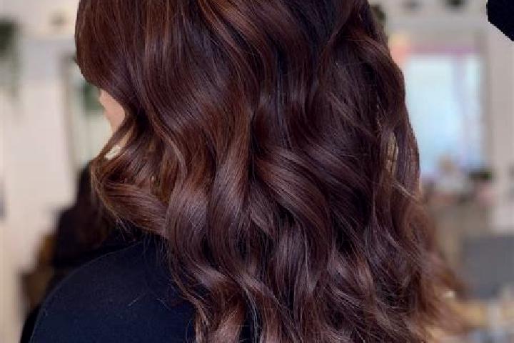 Isabella, 25, a chestnut brown-eyed caucasian companion based in Burngreave. Offering Roleplay, Massage. Available for incall and outcall, day and evening da...