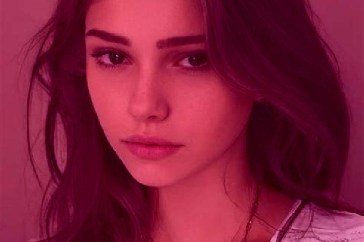 Isabella, 25, a chestnut dark-eyed slavic companion based in Bialobrzegi. Offering Party Girl, Striptease, Tantra, GFE. Available for incall and outcall, day...