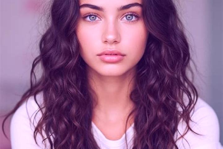 Isabella, 26, a black hazel-eyed mediterranean companion based in Vasles. Offering Fetish, Duos, Deep French Kissing, Roleplay. Available for incall and outc...