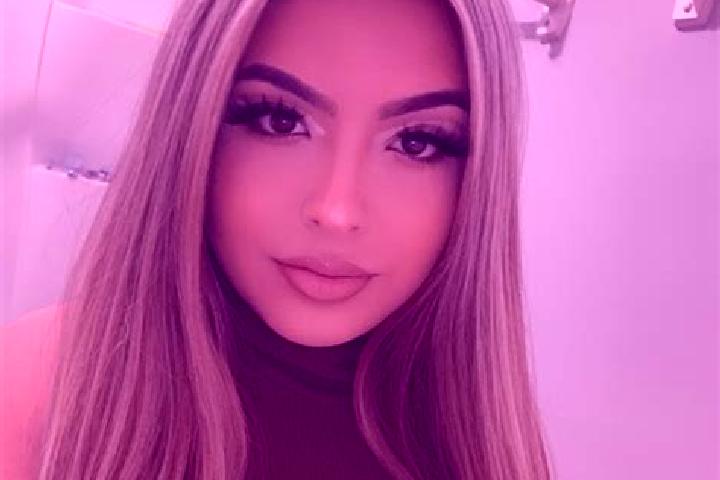 Isabella, 26, a blonde amber-eyed latina companion based in Norwood. Offering Travel Companion, Massage, Prostate Massage. Available for incall and outcall, ...