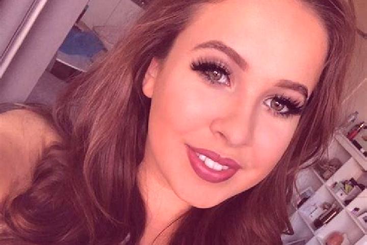 Isabella, 26, a dark blonde amber-eyed caribbean companion based in Reiffton. Offering Duos, Dinner Date, Party Girl, A-Level, Couples. Available for incall ...