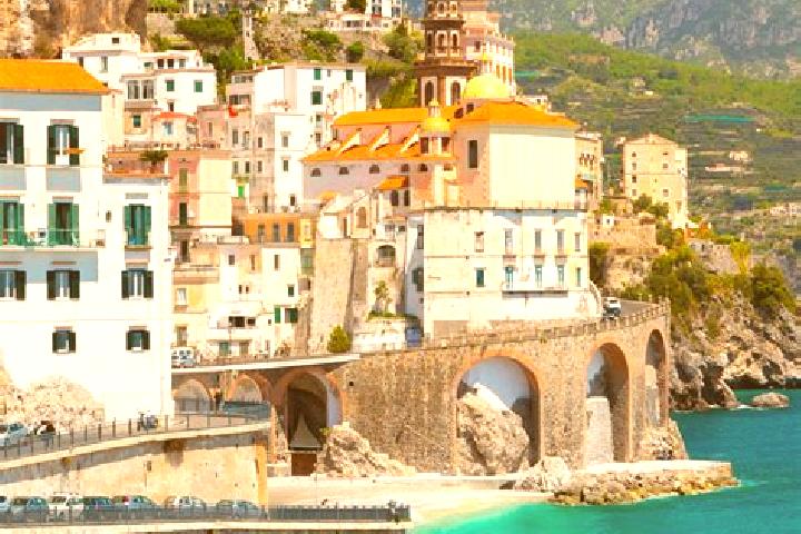 Isabella, 26 — Escort in Acquarola, Italy