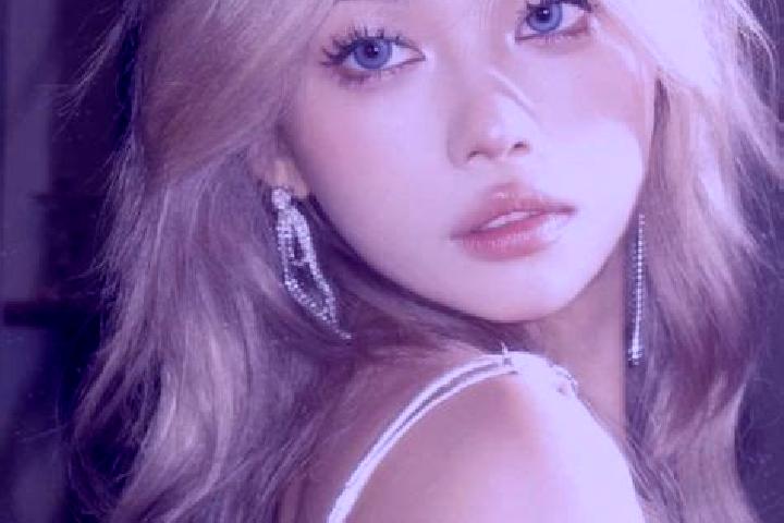Isabella, 27, a blonde grey-eyed asian companion based in Itambaraca. Offering BDSM, Prostate Massage, Tantra. Available for incall and outcall, overnight bo...